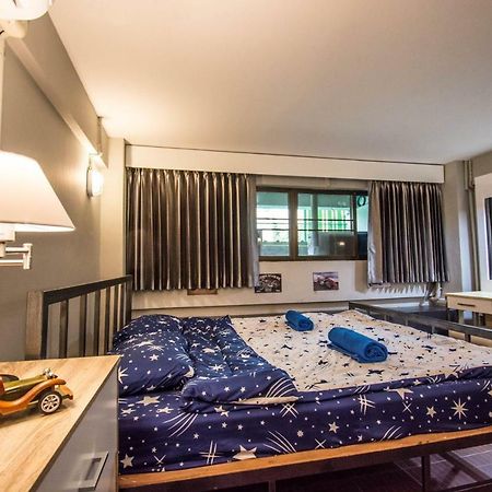 Enjoy House Vandrehjem Chiang Mai Eksteriør billede