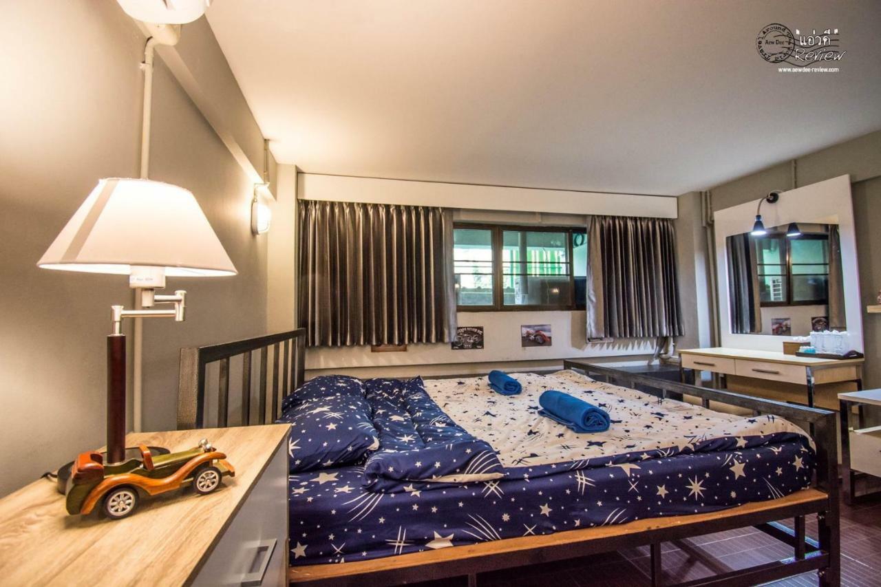 Enjoy House Vandrehjem Chiang Mai Eksteriør billede